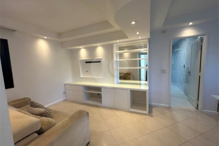 Apartamento para alugar com 3 quartos, sendo 1 suíte,  em Pinheiros, São Paulo, SP