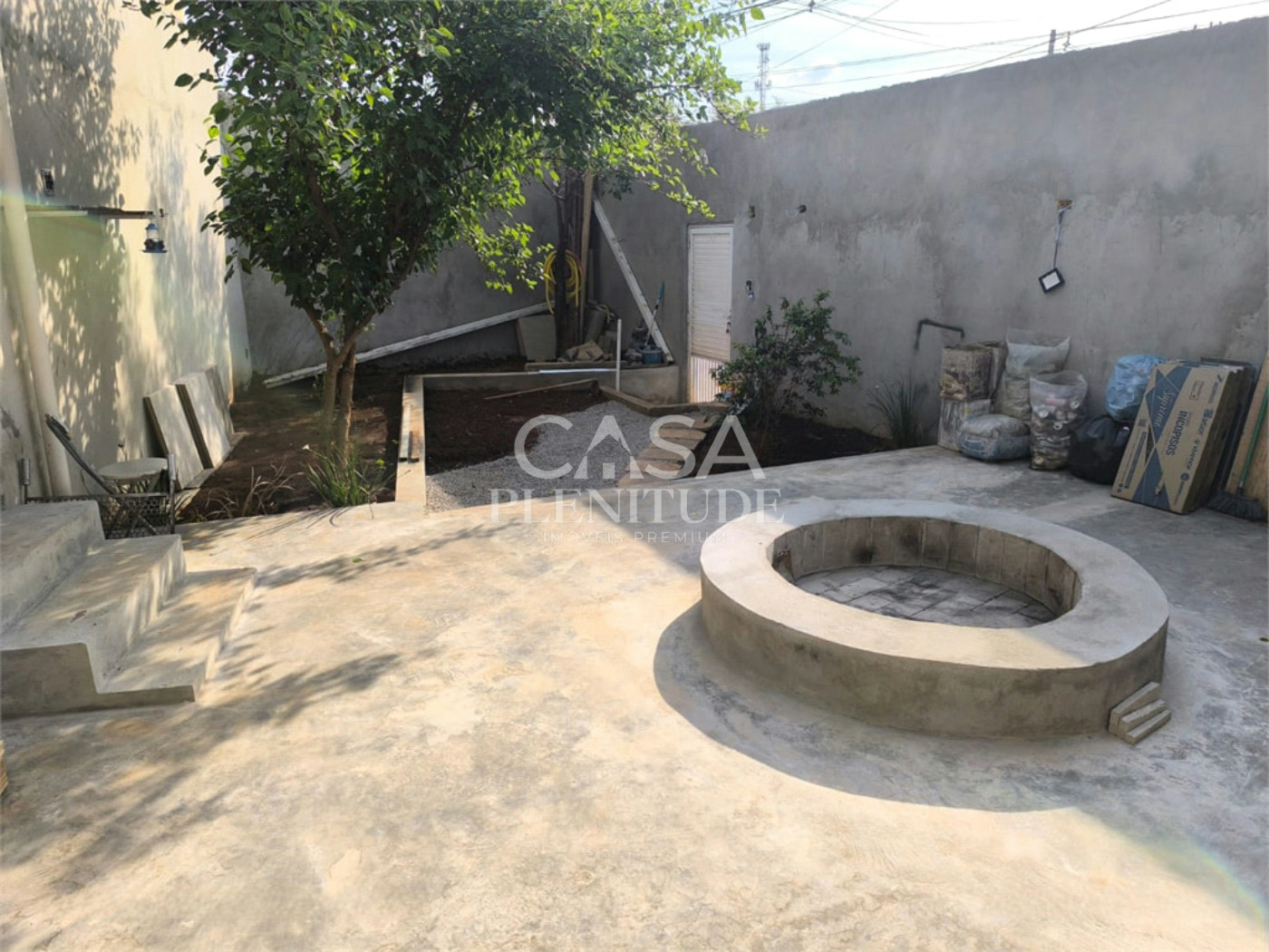 Casa Térrea à venda com 3 quartos, sendo 1 suíte,  em Jardim Rosália Alcolea, Sorocaba, SP