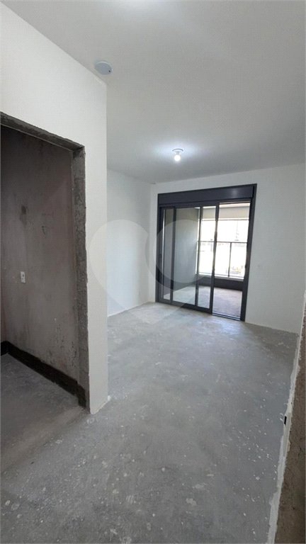 Apartamento à venda com 4 suítes em Vila Cordeiro, São Paulo, SP