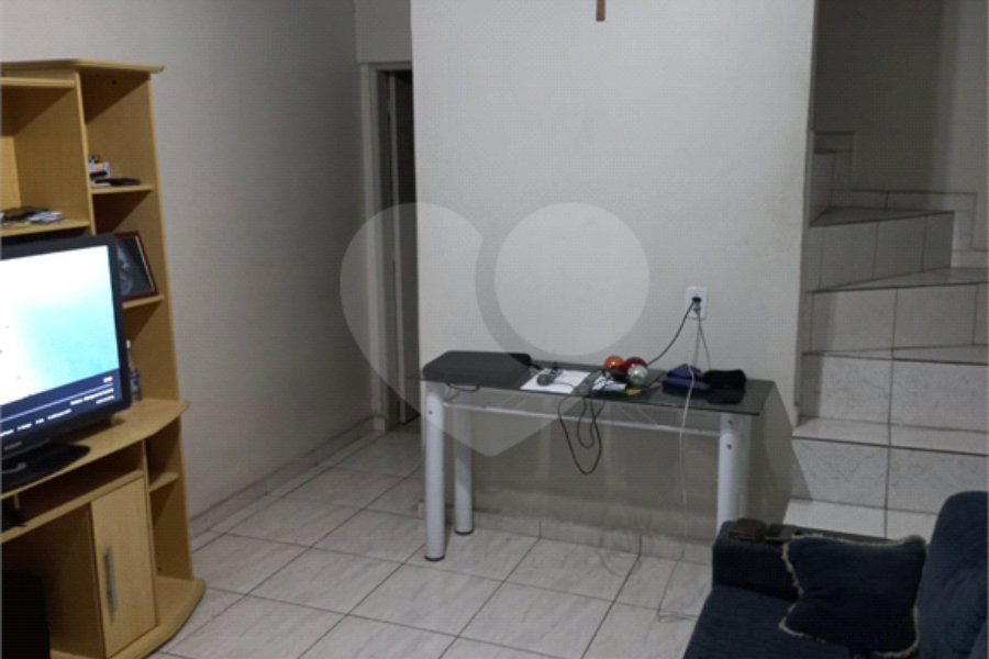 Sobrado à venda com 3 quartos em Tremembé, São Paulo, SP