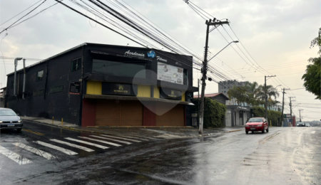 Salão para alugar em Vila Monteiro, Poá, SP