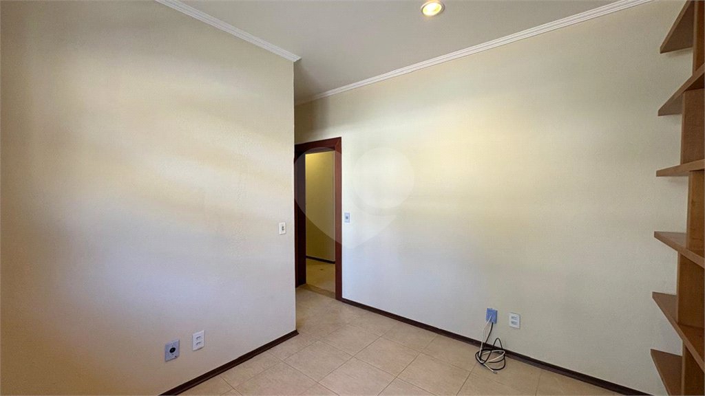 Casa à venda com 4 suítes no condomínio Vivendas do Lago, Sorocaba - SP