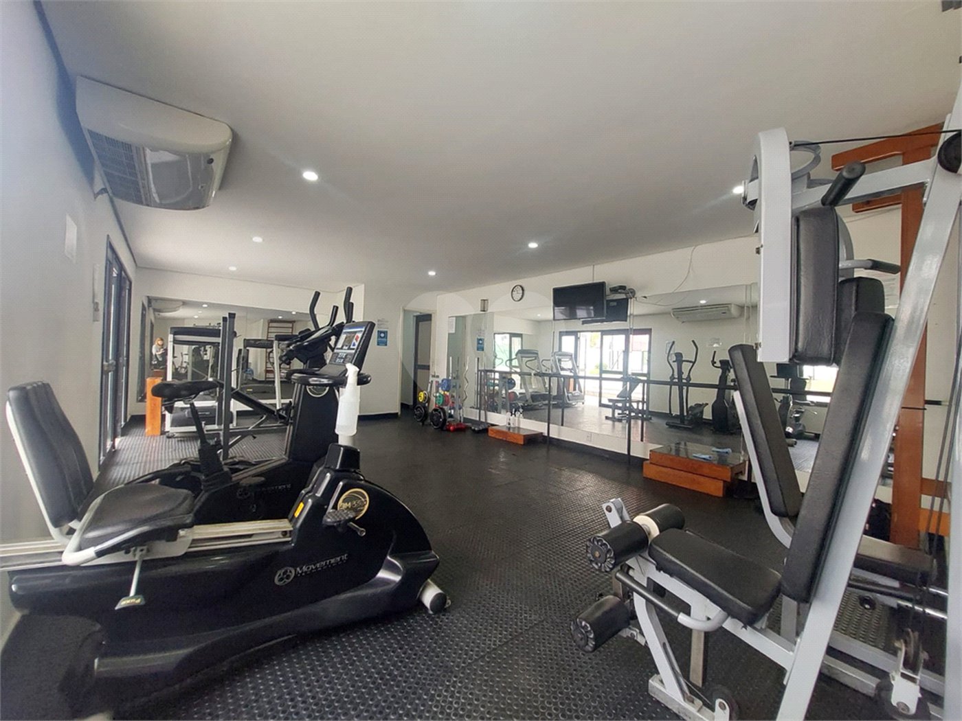 Apartamento para alugar com 4 quartos, sendo 1 suíte, em Vila Leopoldina, São Paulo, SP