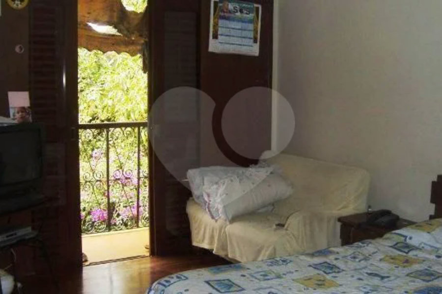 Sobrado à venda na Zona Norte