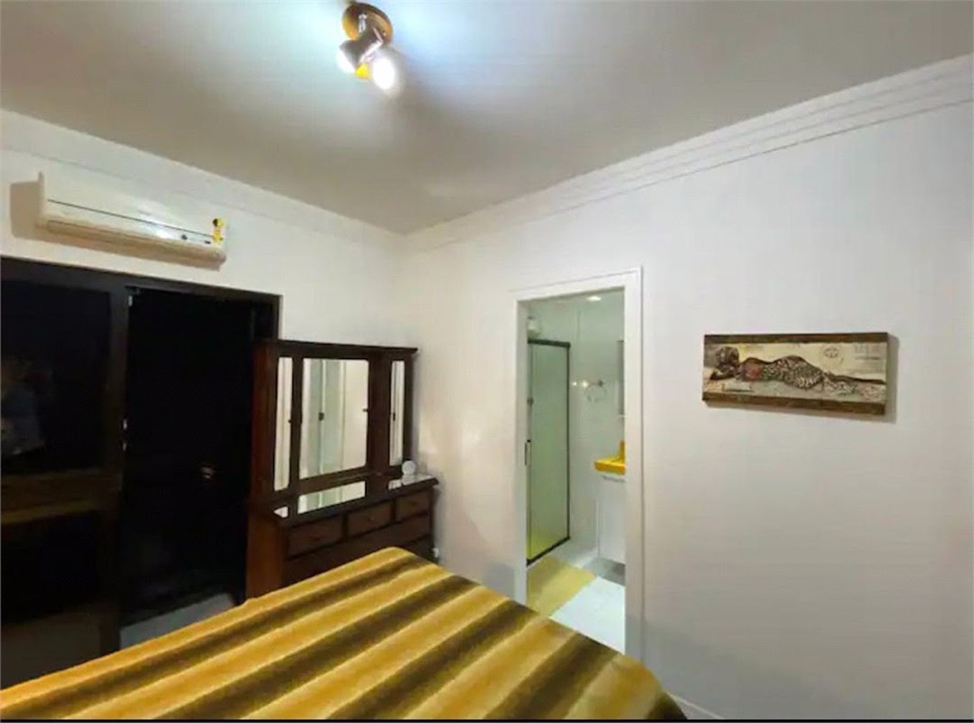 Apartamento Residencial à venda, Centro, São Vicente - AP1396.