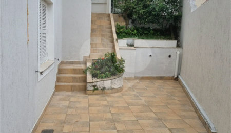 Casa Térrea à venda com 5 quartos, sendo 3 suítes,  em Tremembé, São Paulo, SP