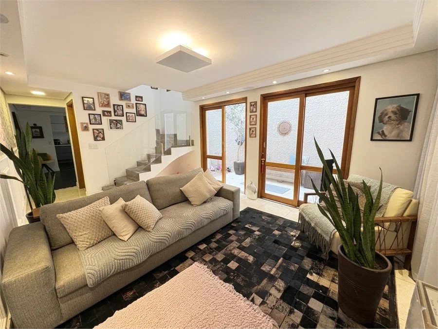 Casa à venda com 3 quartos, sendo 1 suíte, em Brooklin Paulista, São Paulo, SP