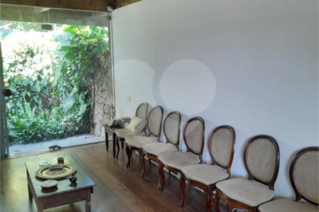 Casa para alugar com 3 quartos, sendo 1 suíte,  em Vila Sônia, São Paulo, SP