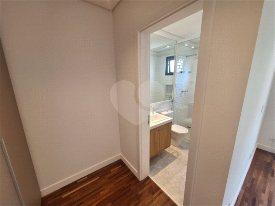 Casa à venda ou para alugar com 3 suítes no condomínio Boulevard Ibirapuera, São Paulo - SP