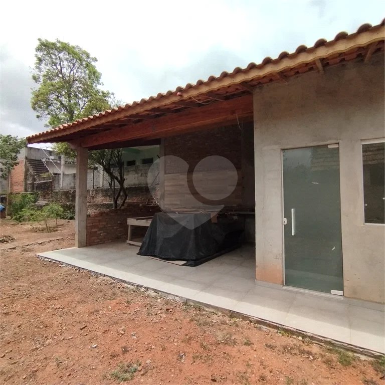 Sobrado à venda com 3 suítes em Tremembé, São Paulo, SP