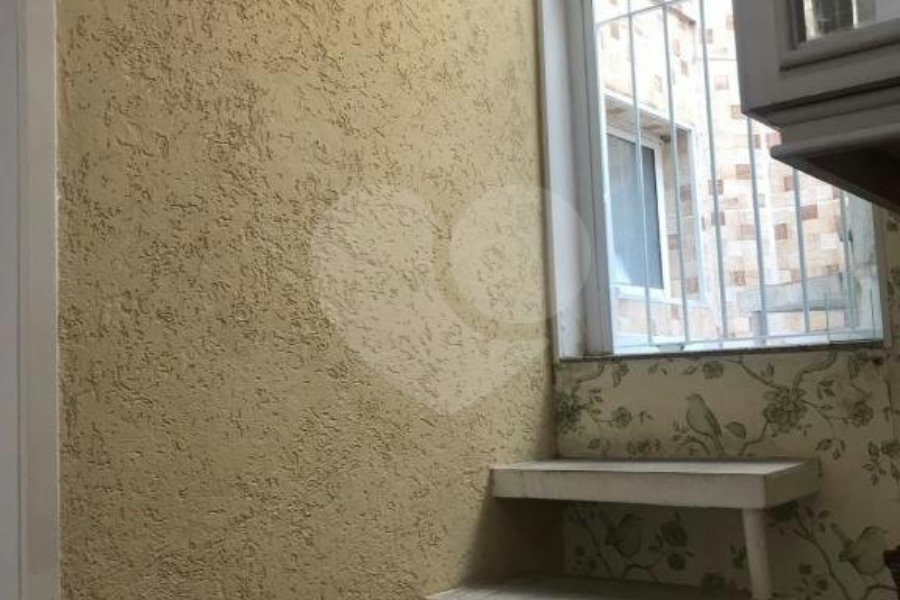 Casa à venda com 2 quartos, sendo 1 suíte, no condomínio Res Santa Inês, São Paulo - SP
