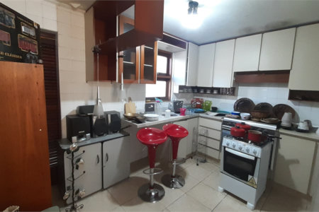 Casa à venda com 3 quartos, sendo 1 suíte, em Alto da Boa Vista, São Paulo, SP
