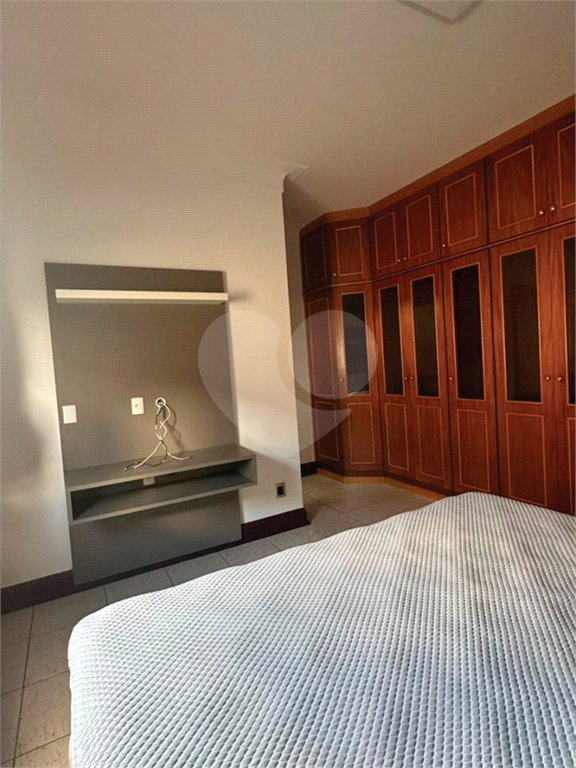 Casa à venda com 5 quartos, sendo 3 suítes, no condomínio Village Terras de Indaiá, Indaiatuba - SP