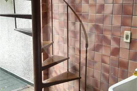 Sobrado à venda com 3 quartos, sendo 2 suítes, em Jardim São Paulo(zona Norte), São Paulo, SP
