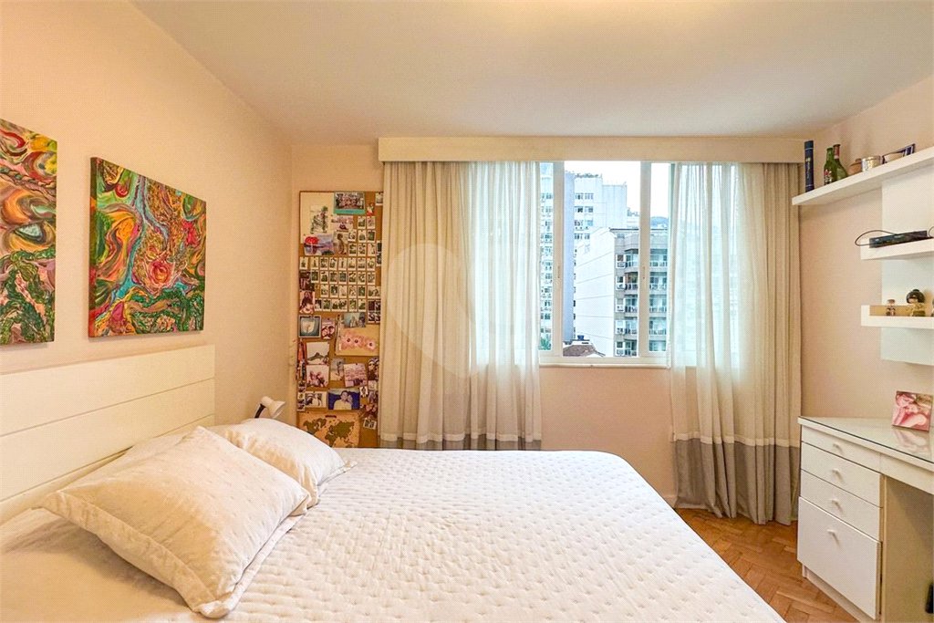 Cobertura à venda com 7 quartos, sendo 3 suítes,  em Lagoa, Rio de Janeiro, RJ