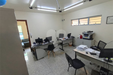 Casa à venda com 6 quartos, sendo 2 suítes, no Centro, Itapetininga, SP