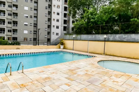 Duplex à venda com 2 quartos, sendo 1 suíte, em Paraíso do Morumbi, São Paulo, SP