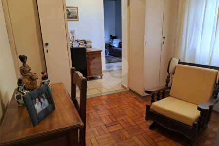 Casa à venda com 3 quartos em Chácara Santo Antônio (zona Sul), São Paulo, SP