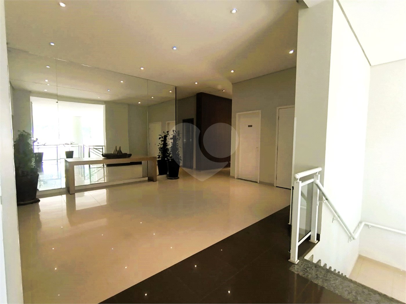 Apartamento à venda com 2 quartos em Jardim Esmeralda, São Paulo, SP