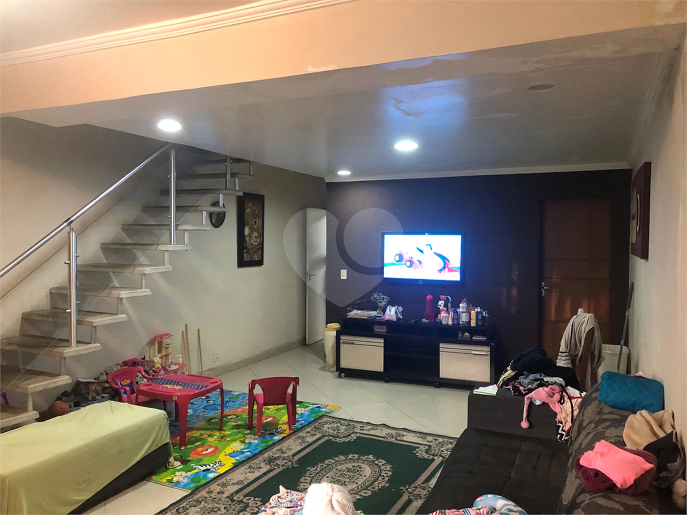 Casa à venda com 5 quartos, sendo 3 suítes,  em Tremembé, São Paulo, SP