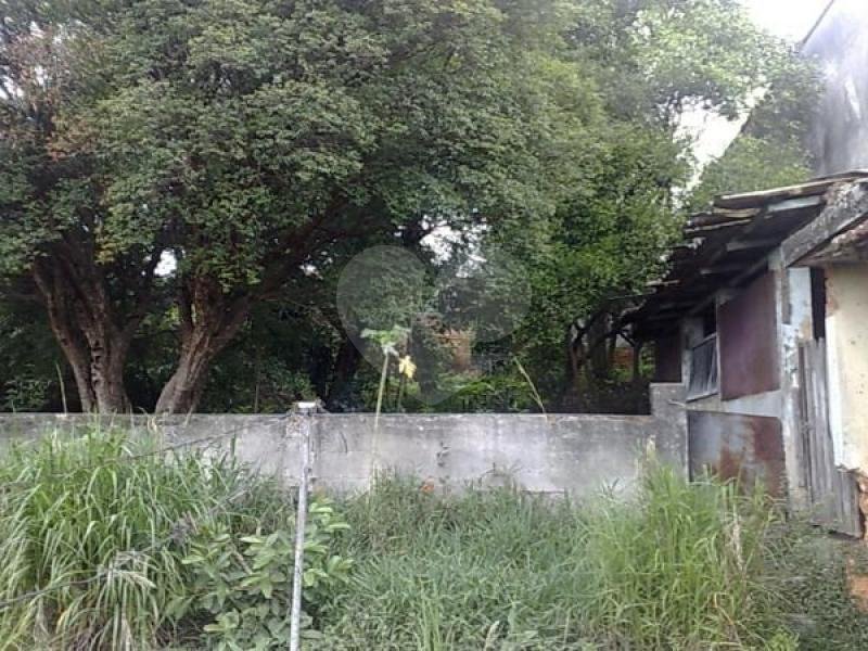 Sobrado à venda com 3 quartos em Parada Inglesa, São Paulo, SP