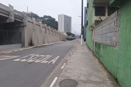 Galpão à venda, 3285 m² por R$ 5.500.000,00 - Valongo - Santos/SP