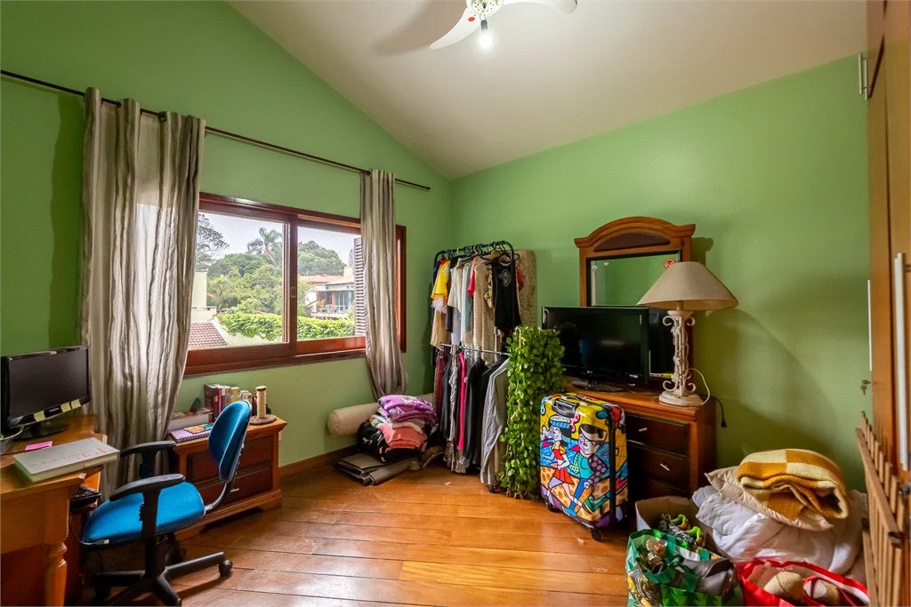 Casa à venda com 4 quartos, sendo 2 suítes, em Brooklin Paulista, São Paulo, SP