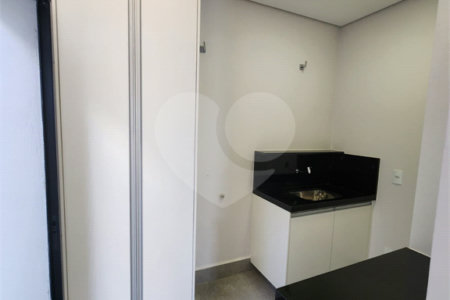 Casa à venda com 3 suítes no condomínio Residencial Viena, Indaiatuba - SP