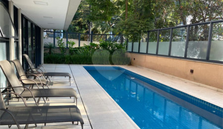 Apartamento à venda com 1 quarto em Alto da Boa Vista, São Paulo, SP