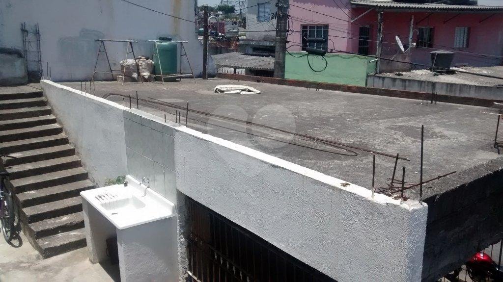 Sobrado à venda com 4 quartos, sendo 1 suíte, em Tremembé, São Paulo, SP