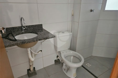 Apartamento à Venda no Edifício Novos Ares - Condomínio Completo com Excelente Área de Lazer