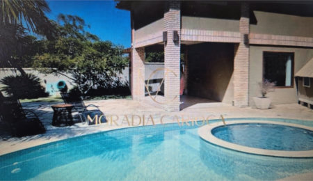 Casa à venda com 4 suítes em Jardim Peró, Cabo Frio, RJ