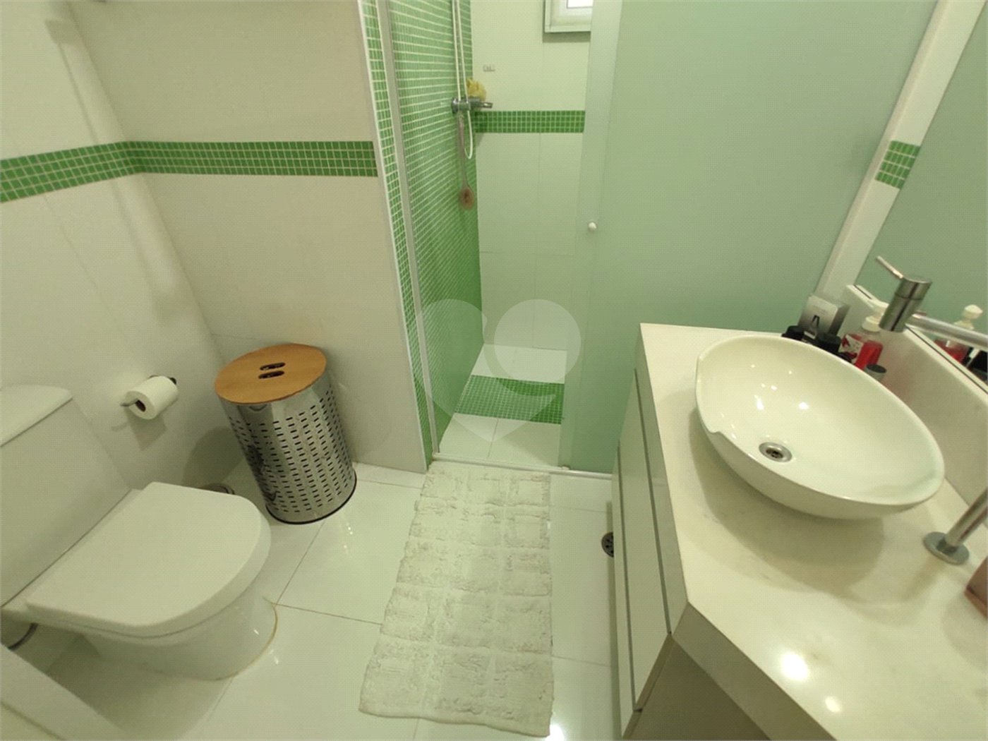 Sobrado à venda com 3 quartos, sendo 1 suíte, em Vila Ema, São Paulo, SP