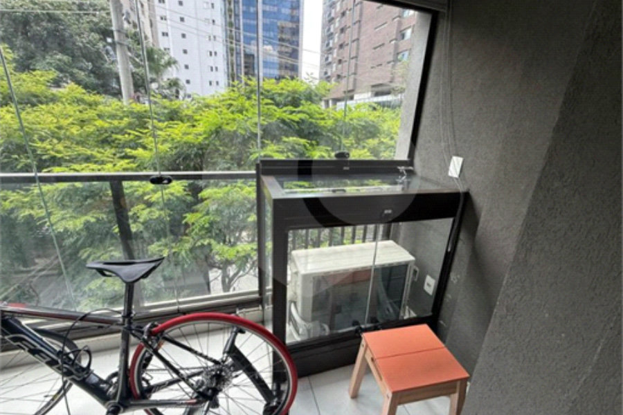 Apartamento à venda com 1 suíte em Jardim Paulistano, São Paulo, SP