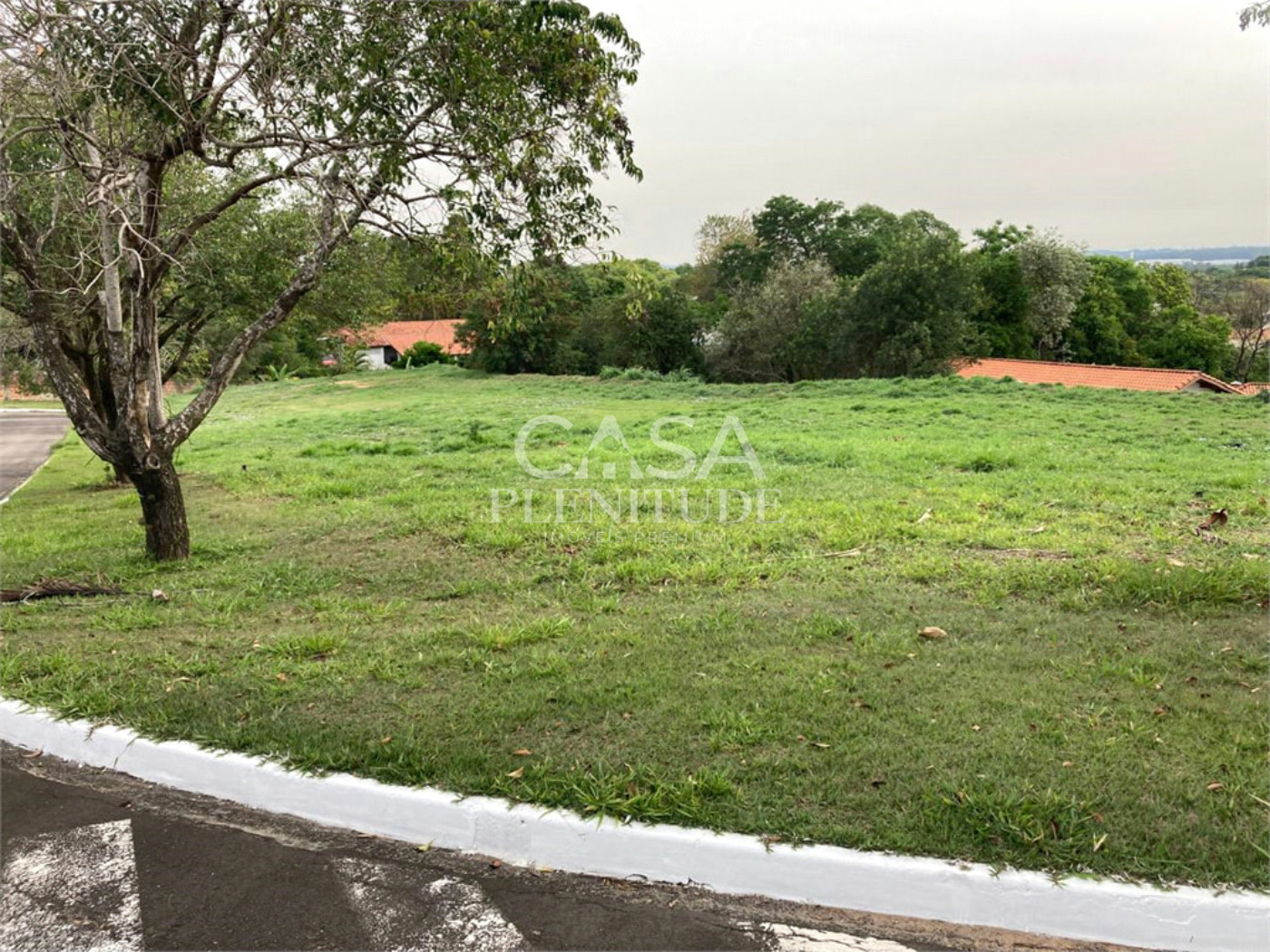 Terreno em condomínio à venda em Parque Village Castelo, Itu, SP