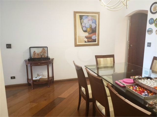 Apartamento à venda com 3 quartos, sendo 1 suíte,  em Santo Amaro, São Paulo, SP