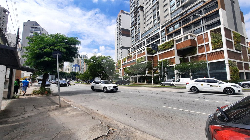 Terreno à venda em Brooklin, São Paulo, SP