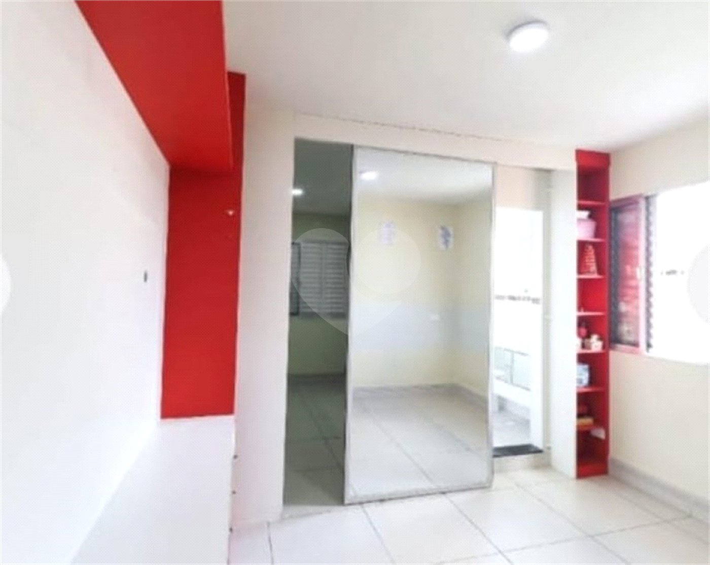 Sobrado à venda com 3 quartos, sendo 1 suíte,  em Vila Constança, São Paulo, SP