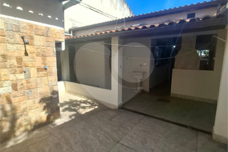 Casa Térrea à venda com 2 quartos, sendo 1 suíte, em Campo Grande, Rio de Janeiro, RJ