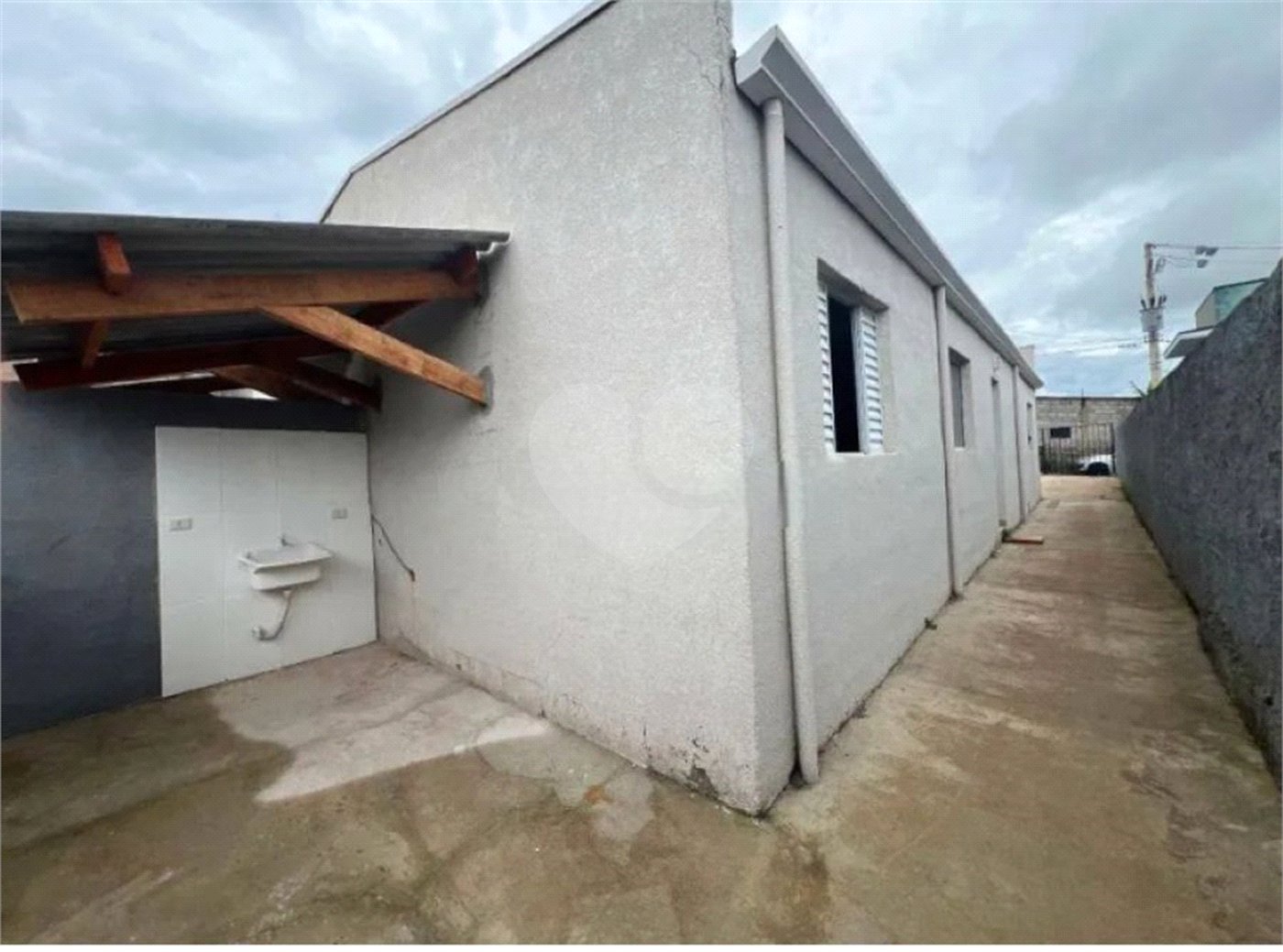 Casa Térrea à venda com 2 quartos em Vila Santa Helena, Atibaia, SP