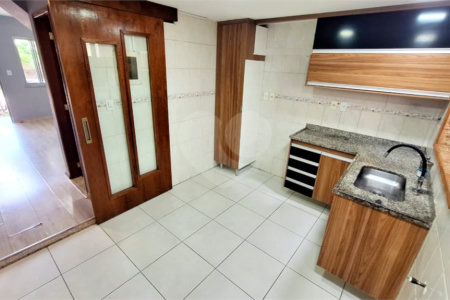 Casa à venda com 2 quartos no condomínio Athenas, Rio de Janeiro - RJ
