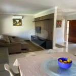 Casa à venda com 4 quartos, sendo 3 suítes, no condomínio Primavera, Salto - SP