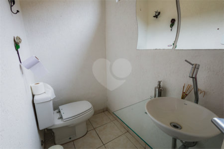 Casa à venda com 5 quartos, sendo 1 suíte, em Vila Rosália, Guarulhos, SP