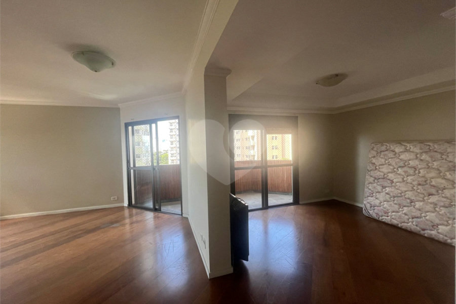 Apartamento à venda com 4 quartos, sendo 3 suítes, em Santana, São Paulo, SP