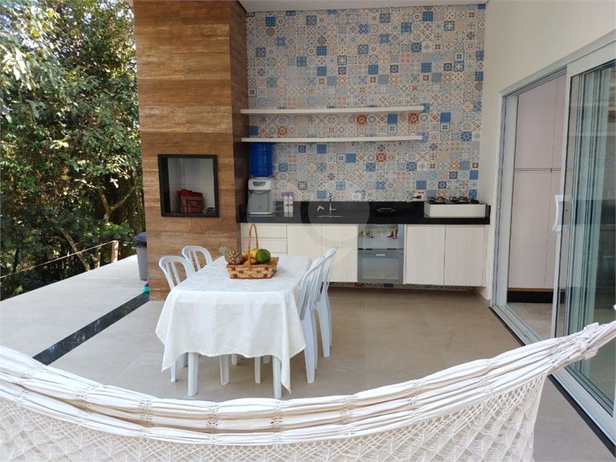 Casa à venda com 3 suítes no condomínio Aruã Ecopark Lagos, Mogi das Cruzes - SP