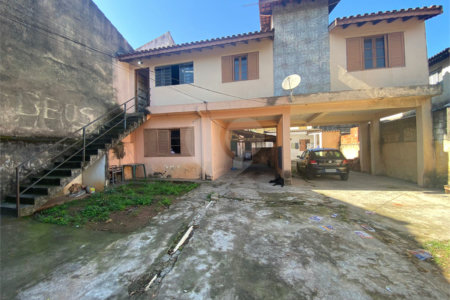 Casa à venda com 2 quartos, sendo 1 suíte,  em Jardim Alvinópolis Ii, Atibaia, SP