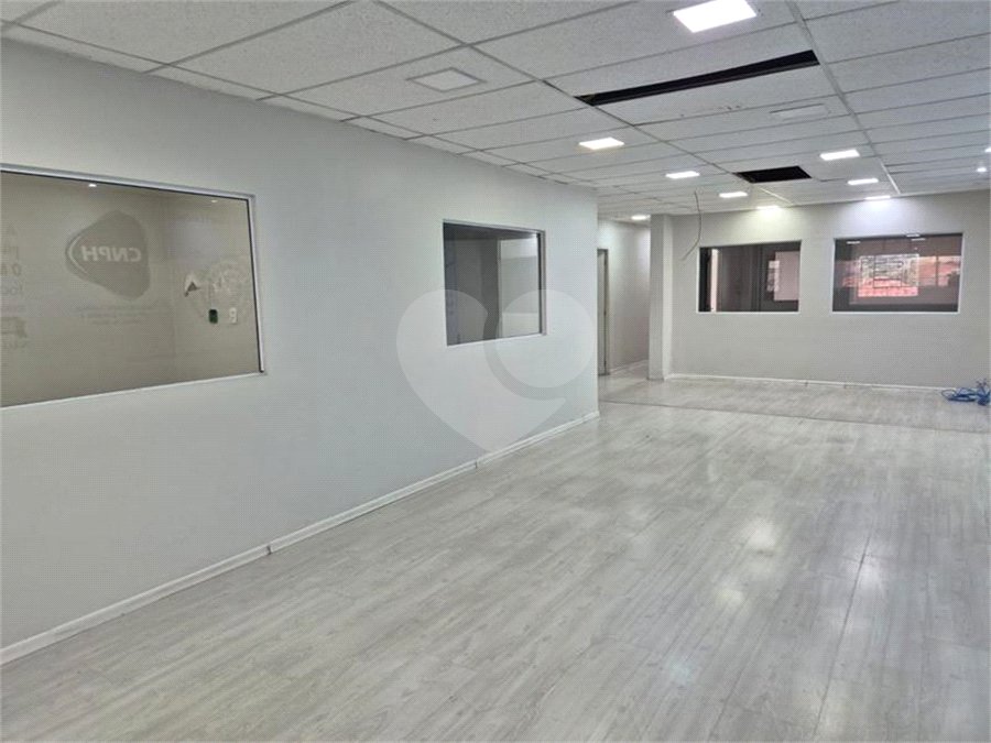 Prédio à venda em Cambuci, São Paulo, SP
