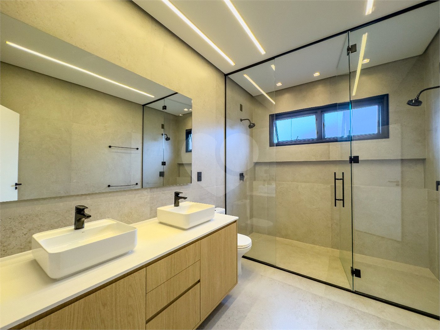 Casa à venda com 3 suítes no condomínio Residencial Helvétia Park, Indaiatuba - SP