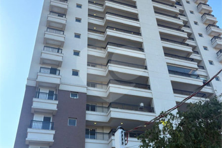 Apartamento à venda com 3 suítes em Urbanova, São José dos Campos, SP
