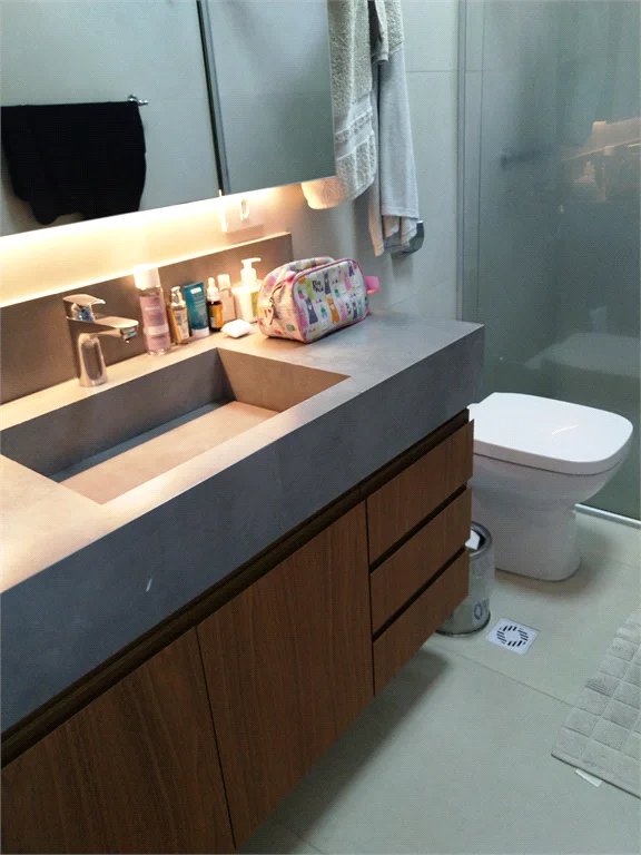 Casa à venda com 4 quartos, sendo 3 suítes, em Vila Tramontano, São Paulo, SP